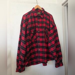Red and Black Flannel Plaid Men's Shirt VTG